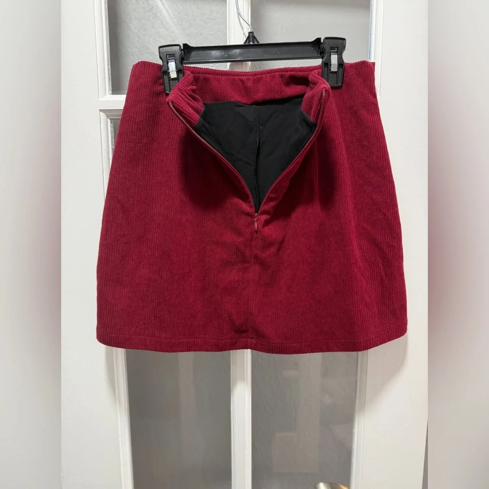 NWT Halara High Waisted 2-in-1 A Line Mini Corduroy Skirt - Picture 9 of 12